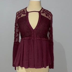 Maroon long sleeve flowy lace top